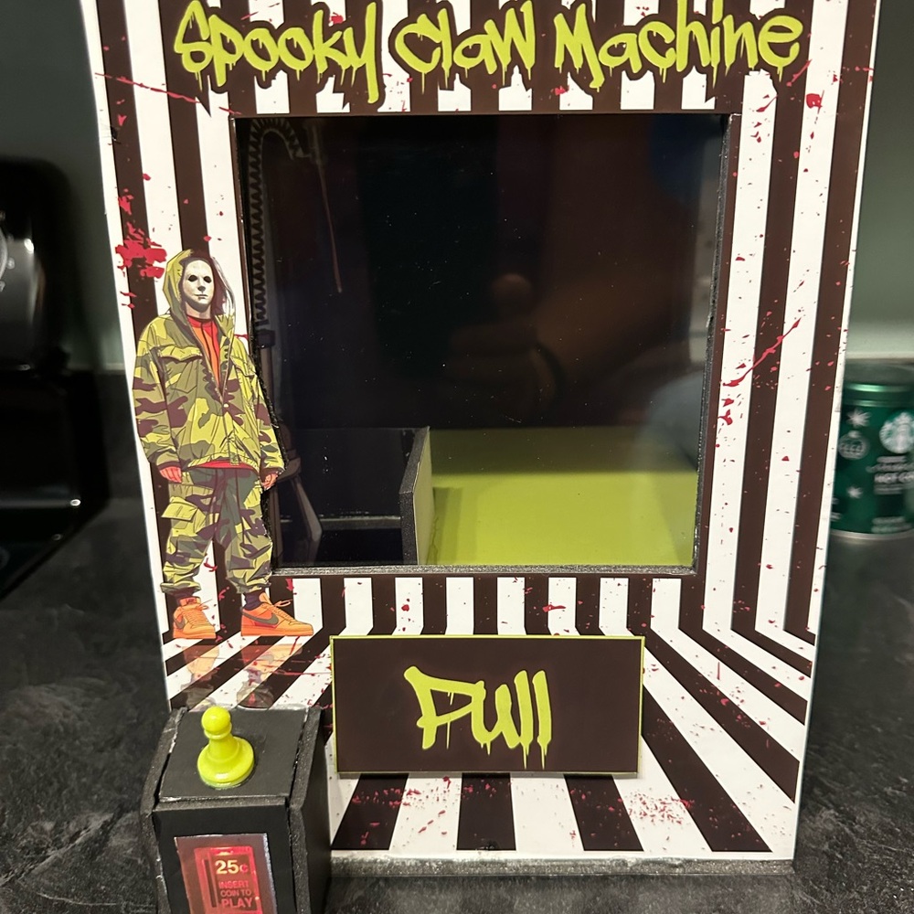 Spooky Claw Machine Gift Box